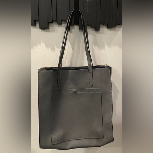 Banana Republic Grey Tote Bag